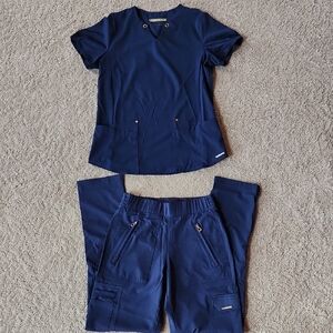 Lauderdale Women's Scrub Set